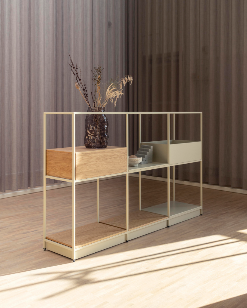 Divider - Image 2