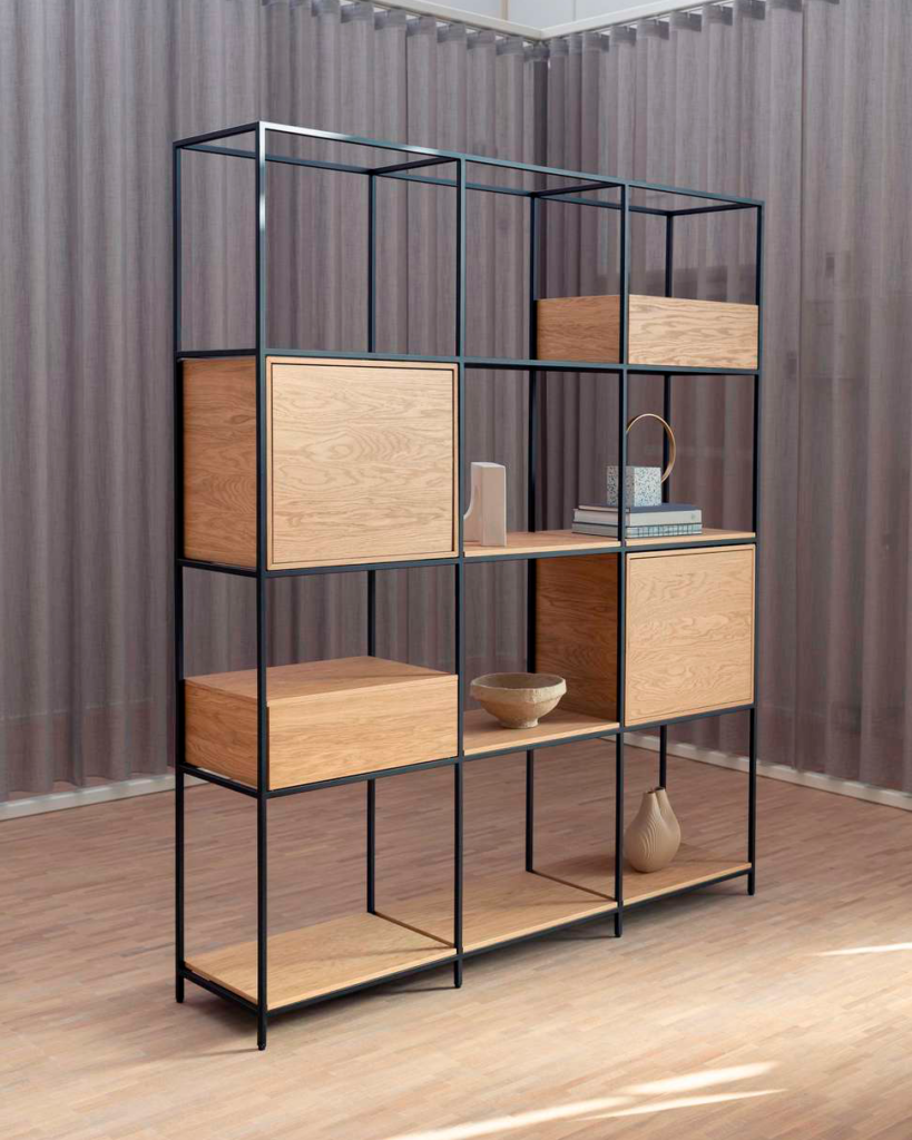 Divider